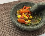 Foto langkah ke 6 dari resep Tempe Penyet Sambal Kemangi.