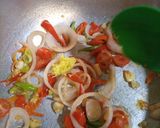 A picture of step 3 of Sweet corn Noodles.