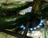 Foto del paso 2 de la receta: Rollo de chile poblano hojaldrado