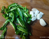 Foto del paso 1 de la receta: Repollo guisado con espárragos verdes