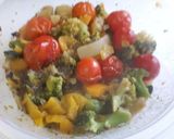 Une image de l'étape 6 de Pennes aux légumes et crevettes sautées à l'ail.