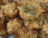 Onion Pakode recipe step 2 photo