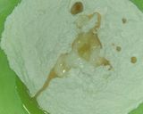 A picture of step 1 of Tawa naan.