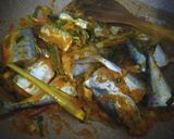 Foto langkah ke 4 dari resep Tenggiri Woku.