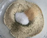 Foto del paso 6 de la receta: Filetes de merluza empanado