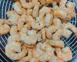 Foto langkah ke 1 dari resep Udang dan Kentang Balado.