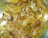 A picture of step 1 of Achaari baingan aloo.