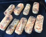 Une image de l'étape 7 de Pain de maïs grillé sauce tomate mozzarella et basilic.