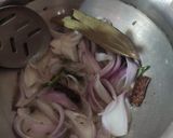 A picture of step 3 of Mushroom Peas pulao.