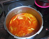 Foto del paso 2 de la receta: Calamares en salsa con papas cocidas