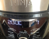 Foto del paso 8 de la receta: Pollo asado (con Ninja Foodi o Instant Pot + Air Fryer)