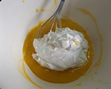 Foto del paso 3 de la receta: Crema de mango y chocolate blanco con avellanas