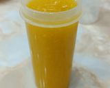 A picture of step 6 of Muskmelon Grapes Popsicles.