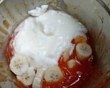 A picture of step 2 of Papaya Banana Smoothie.
