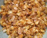 A picture of step 4 of Onion sabji.
