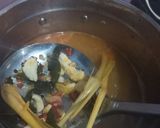 Foto langkah ke 2 dari resep Tomyum Seafood.