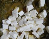 A picture of step 6 of Palak paneer.