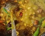 A picture of step 9 of Karachi Famous 52 Thali Daal Chawal.