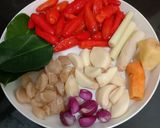 Foto langkah ke 1 dari resep Ayam Pedas Gurih.