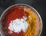 A picture of step 3 of Chole bhature.