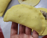Foto del paso 5 de la receta: 🥟🍗🥓🍄‍🟫Empanadas de pollo desmechado, panceta, verdeo y champiñones 🍄‍🟫 🥓🍗🥟Masa de papa