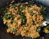 Foto langkah ke 7 dari resep Tumis Oncom Genjer Pedas Manis.