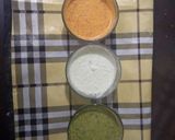 A picture of step 2 of Tri colour coconut chutney.