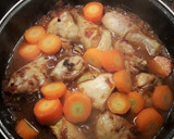 Foto del paso 26 de la receta: Pollo en salsa confitada de cebolla roja y pimiento asado