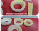 Foto del paso 1 de la receta: Aros de cebolla rellenos de queso