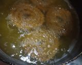 A picture of step 3 of Chakli.
