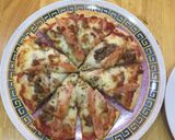 Hình bước làm 2 của món Piza bò băm xúc xích