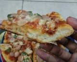 Foto langkah ke 6 dari resep Pizza teflon.