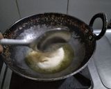 A picture of step 3 of Royal rava sheera.