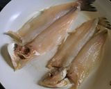 Foto del paso 2 de la receta: Pejerrey a la plancha con ensalada