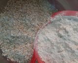 A picture of step 1 of Oats masala sticks.