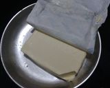 A picture of step 2 of Mumbai aloo masala toast.