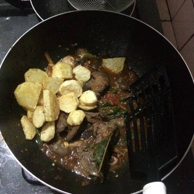 Langkah Mudah Untuk Menyiapkan Sambal Goreng Cabe Ijo Ati Ampela Kentang Bumbu Iris Ala Fe Yang Bikin Ngiler Serta Mudah Sajianlezat My Id