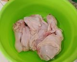 Foto langkah ke 1 dari resep Ayam Goreng Ketumbar.