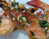 Foto del paso 6 de la receta: Langostinos al ajillo en el horno 🦐