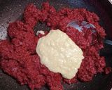A picture of step 3 of Beetroot and jaggery halwa.