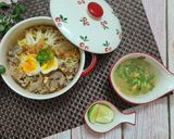 Hình bước làm 3 của món Mì gói trộn bò trứng