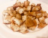 A picture of step 3 of Crunchy Garlic & Thyme Croutons.