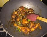 Foto langkah ke 4 dari resep Ayam Goreng Mentega.