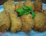 Foto langkah ke 5 dari resep Roti tawar goreng Isi keju sosis.