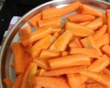 गाजर हलवा (Gajar halwa recipe in hindi) रेसिपी चरण 1 फोटो