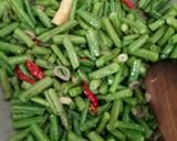 Foto langkah ke 2 dari resep Tumis Kacang Panjang Teri Medan.