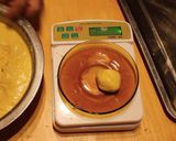 รูปขั้นตอนการทำที่ 7 ของ ขนมเทียนไส้เค็มสูตรโบราณใส่หมูสับ แป้งหวาน ไส้เค็ม ลงตัวมาก