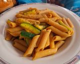 Foto del passaggio 6 della ricetta Pennette Integrali con Zucchine, Zafferano e Curcuma 💚💛