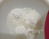 Foto langkah ke 8 dari resep Bitterballen Kentang (isi sisa ayam opor).