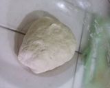 Foto langkah ke 3 dari resep Bolognese Pizza Homemade Simpel.